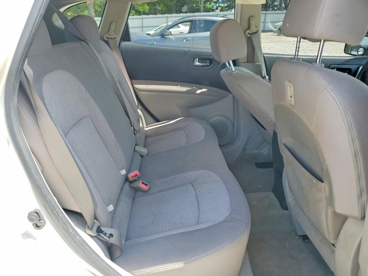 2010 NISSAN ROGUE SL photo 11