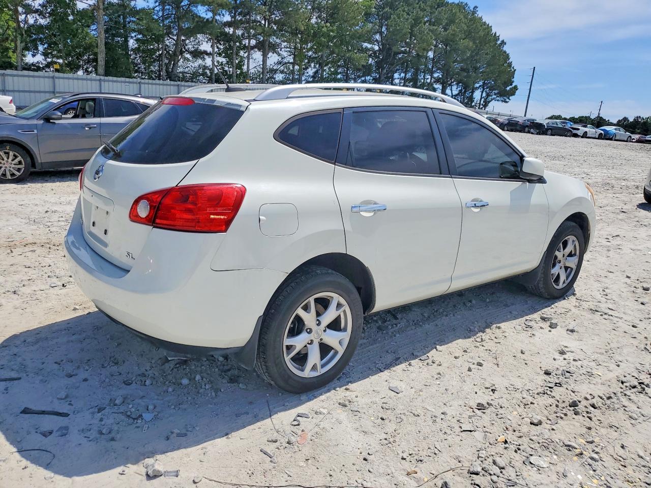 2010 NISSAN ROGUE SL photo 3