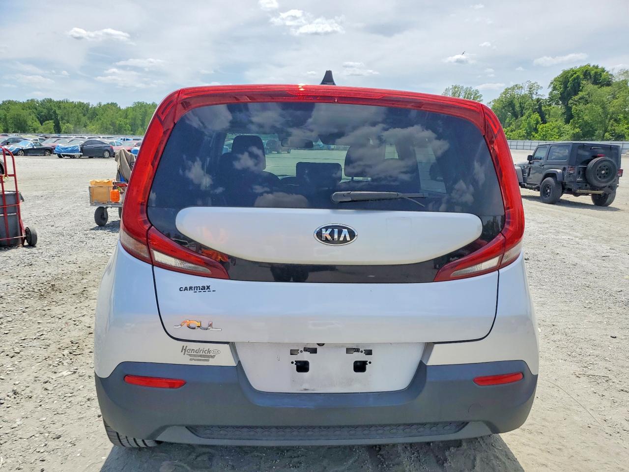 2020 KIA SOUL LX photo 11