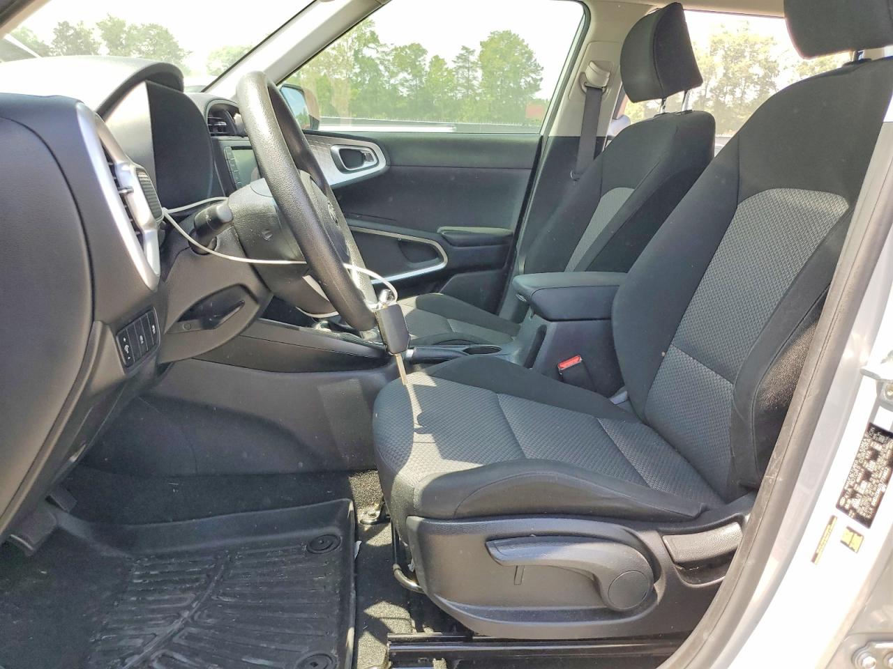 2020 KIA SOUL LX photo 13