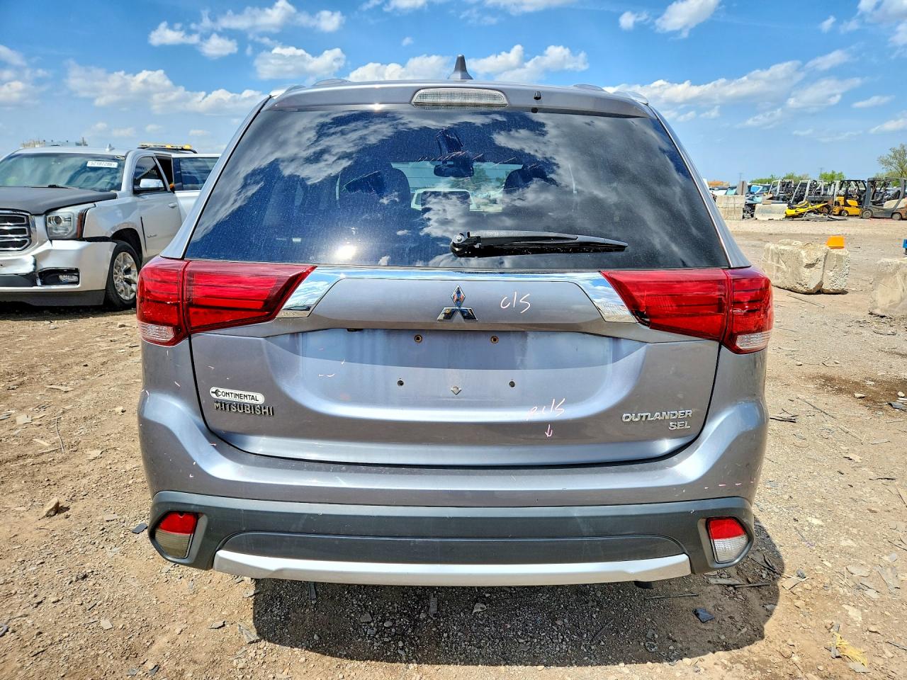 2017 MITSUBISHI OUTLANDER SE photo 16