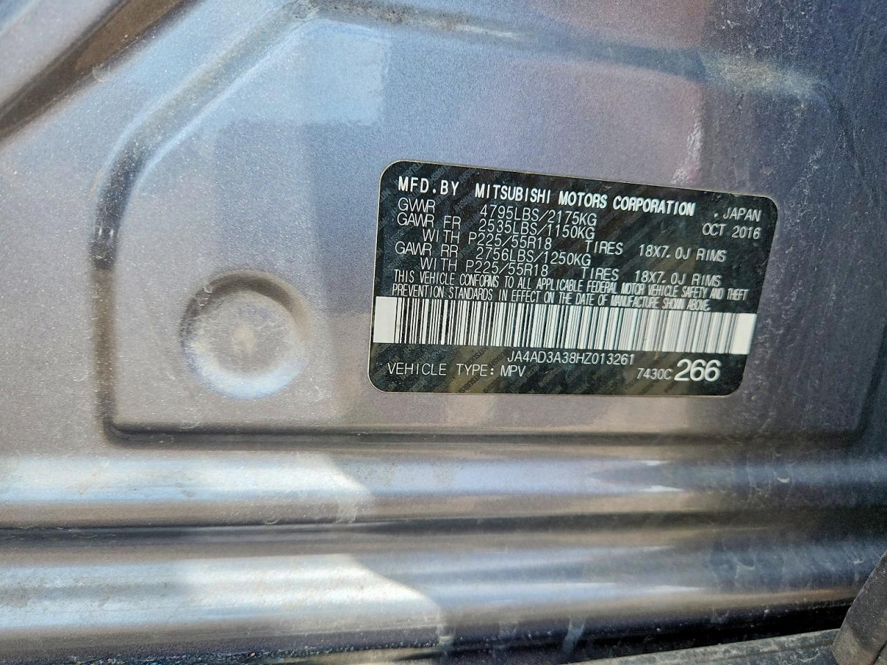 2017 MITSUBISHI OUTLANDER SE photo 37