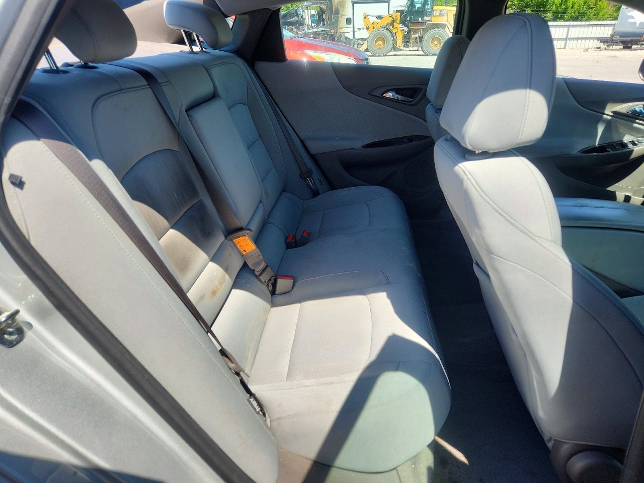 2017 CHEVROLET MALIBU LT photo 19