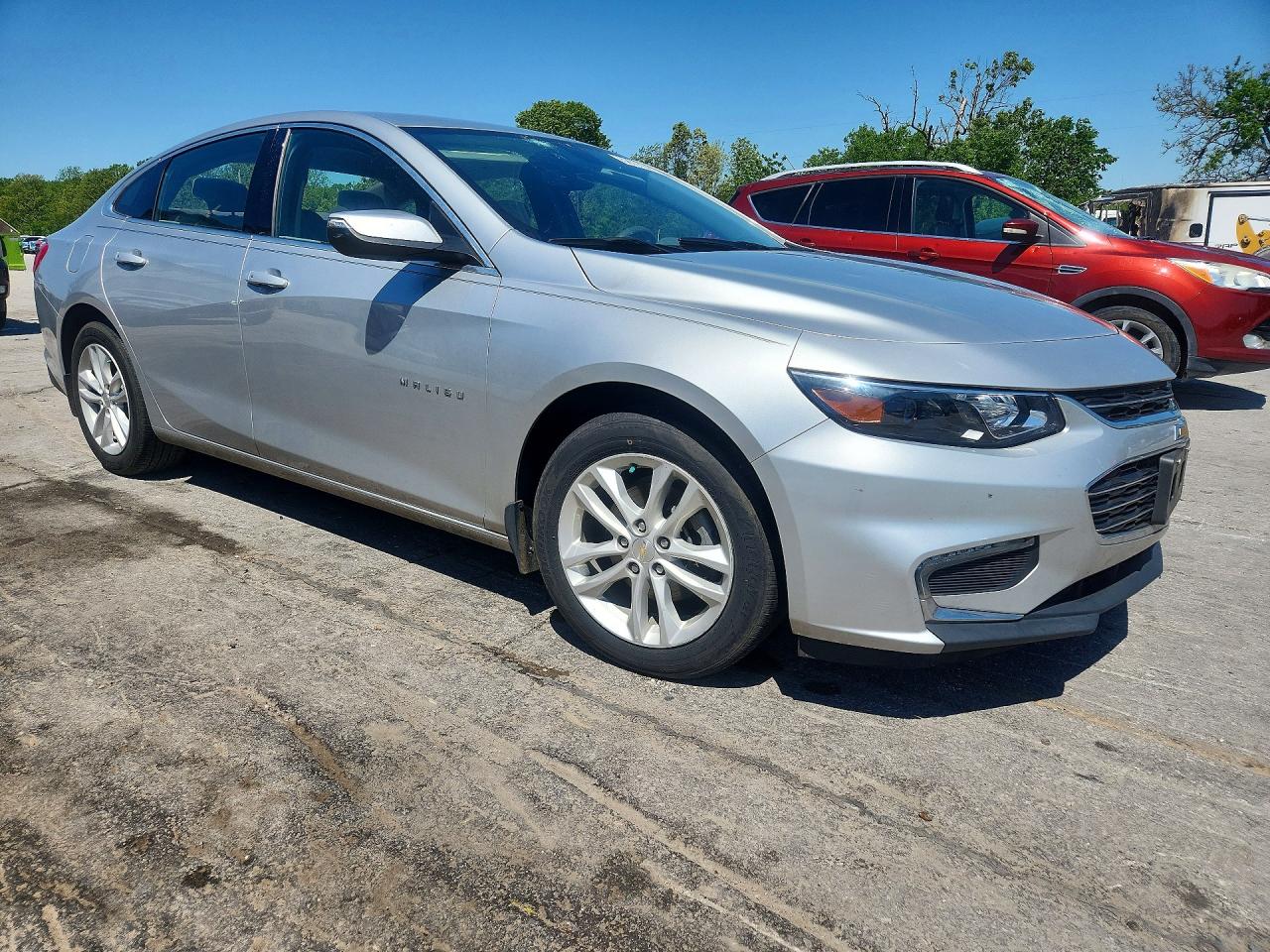 2017 CHEVROLET MALIBU LT photo 7