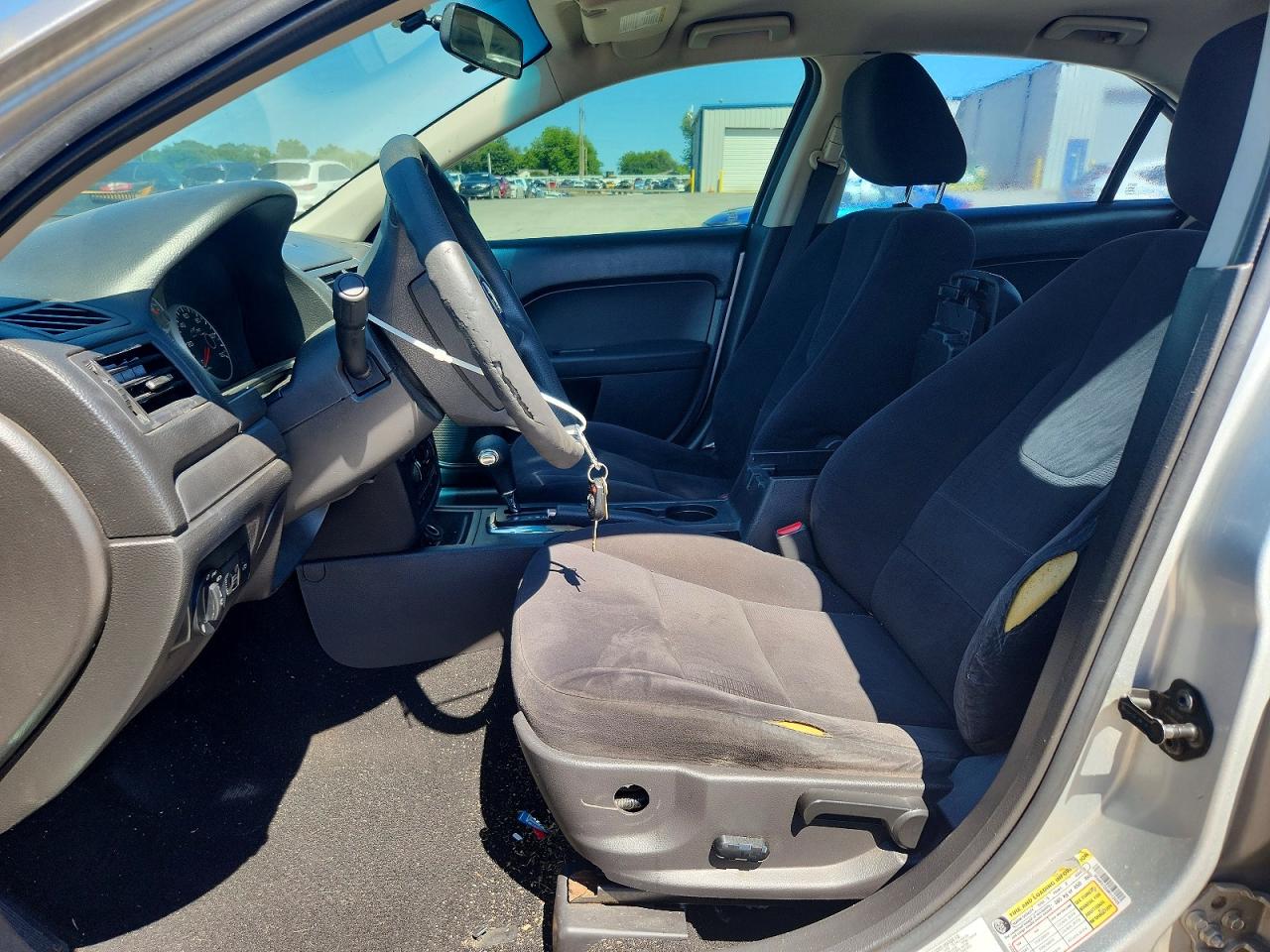 2009 FORD FUSION SE photo 19