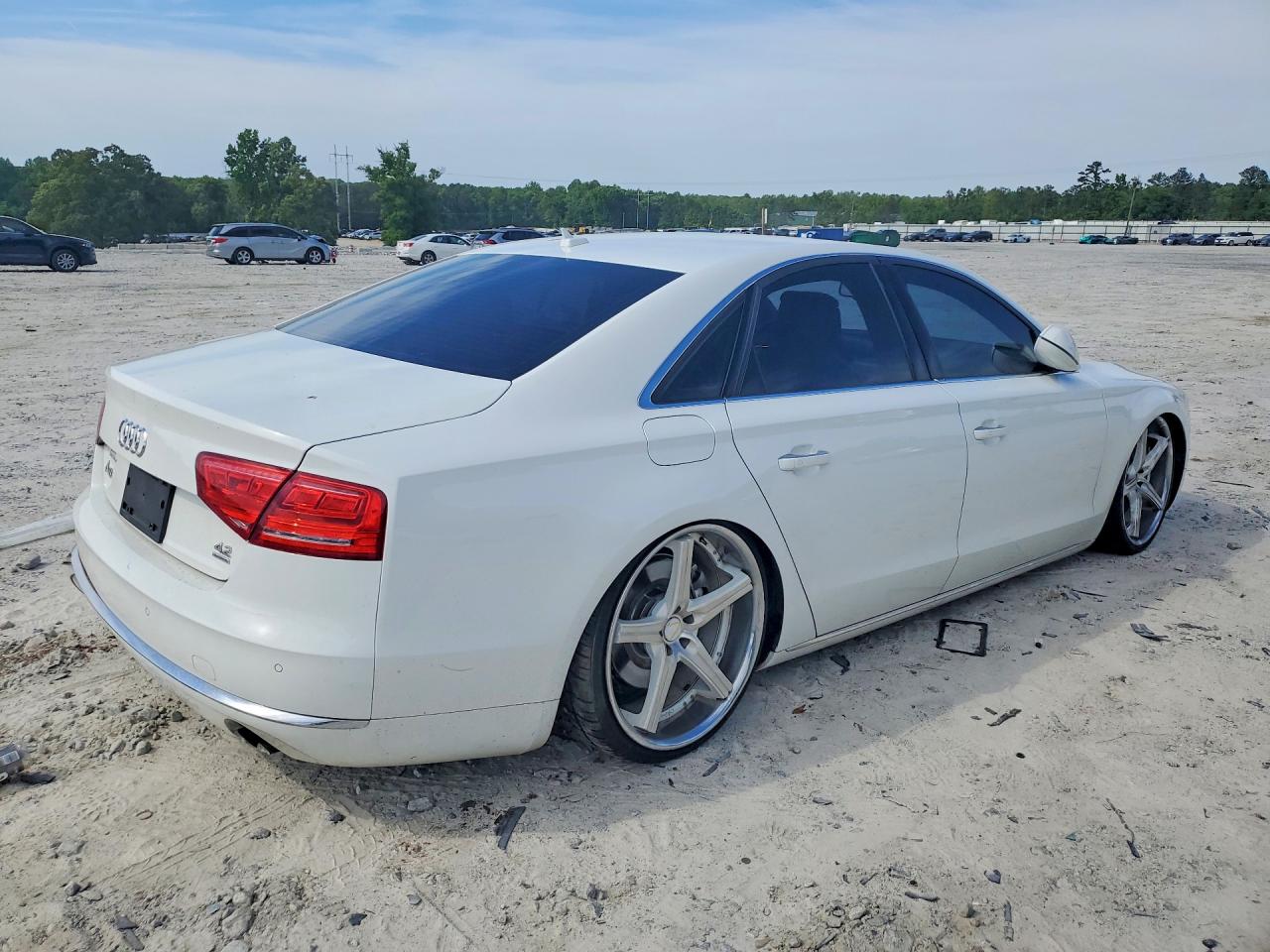 2011 AUDI A8 QUATTRO photo 7