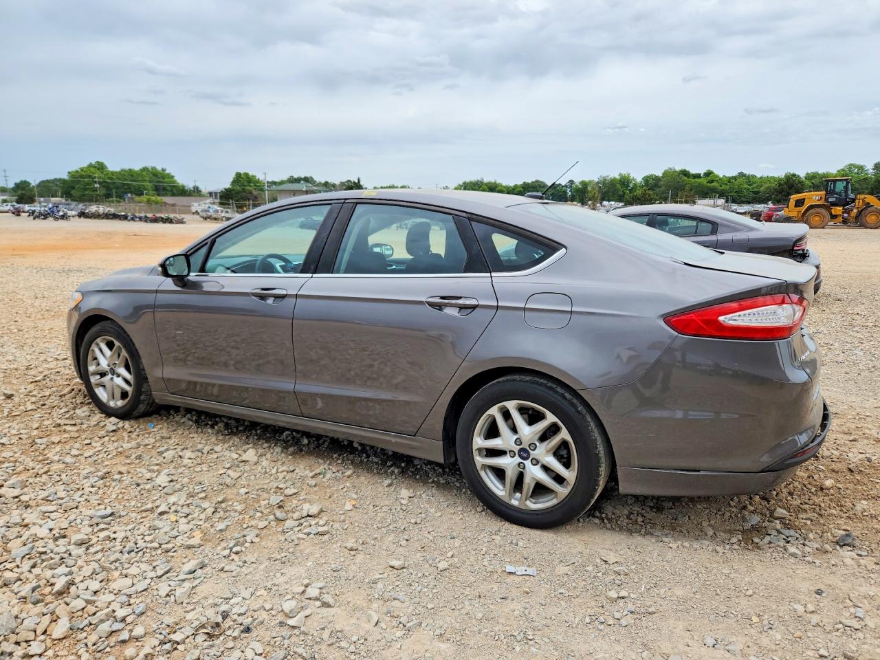 2013 FORD FUSION SE photo 3