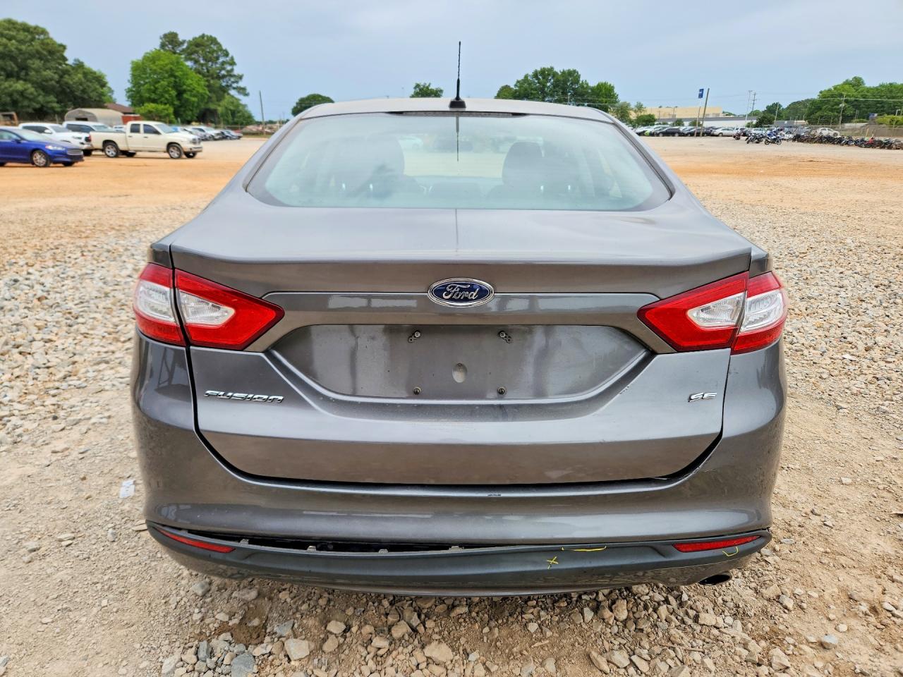 2013 FORD FUSION SE photo 11