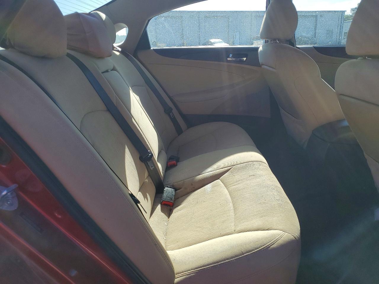 2014 HYUNDAI SONATA GLS photo 10