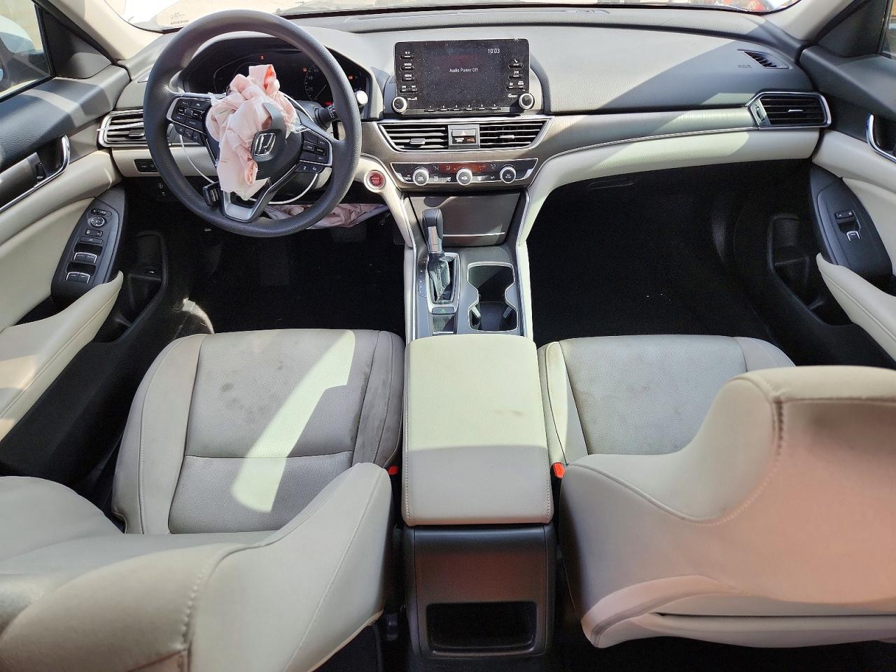 2020 HONDA ACCORD LX photo 8