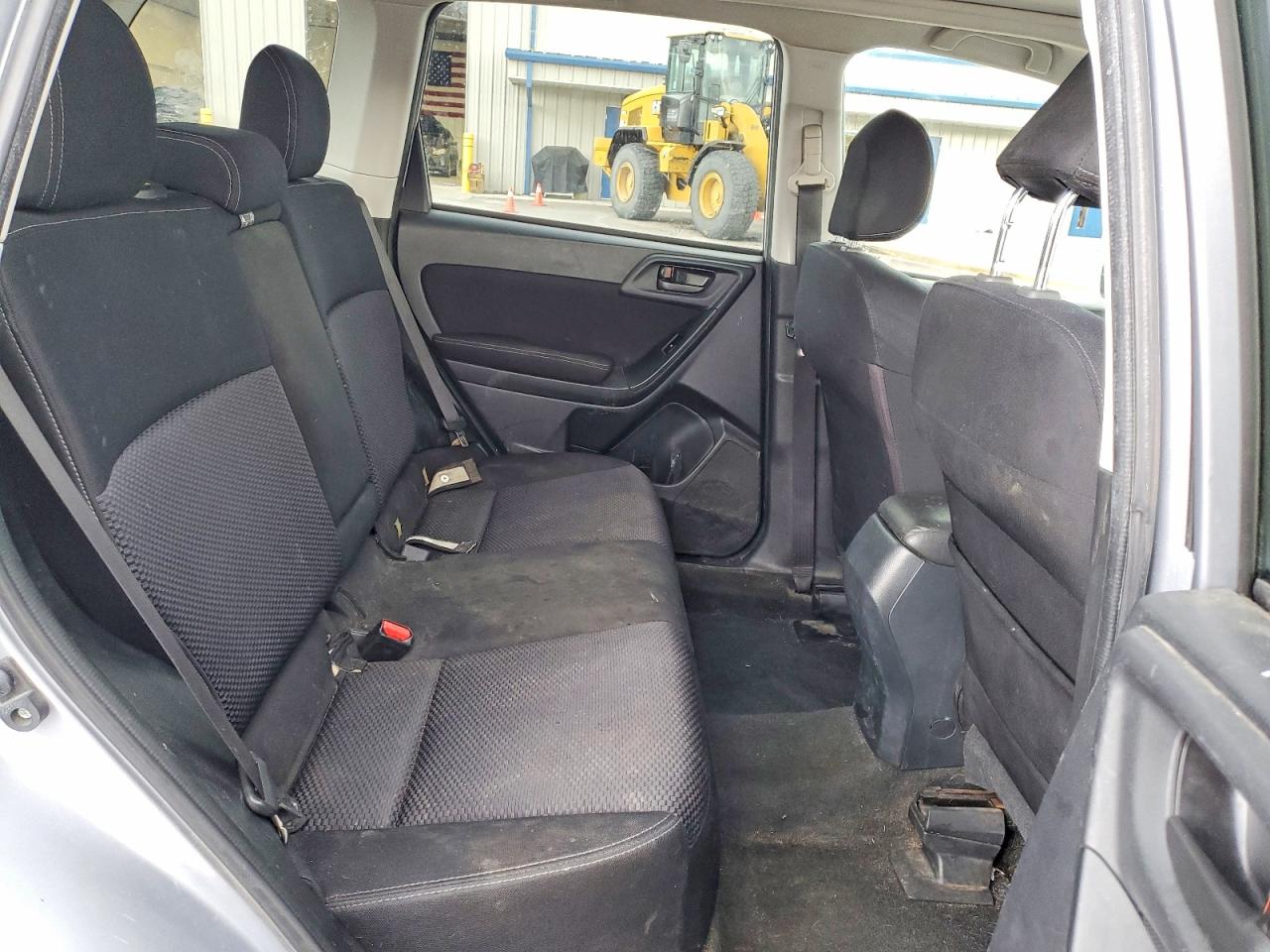 2015 SUBARU FORESTER photo 28