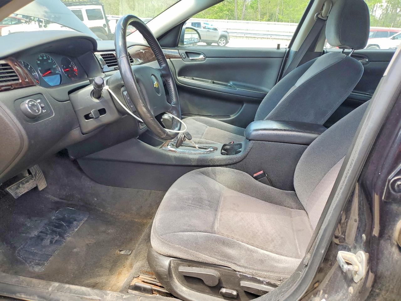 2012 CHEVROLET IMPALA LT photo 13