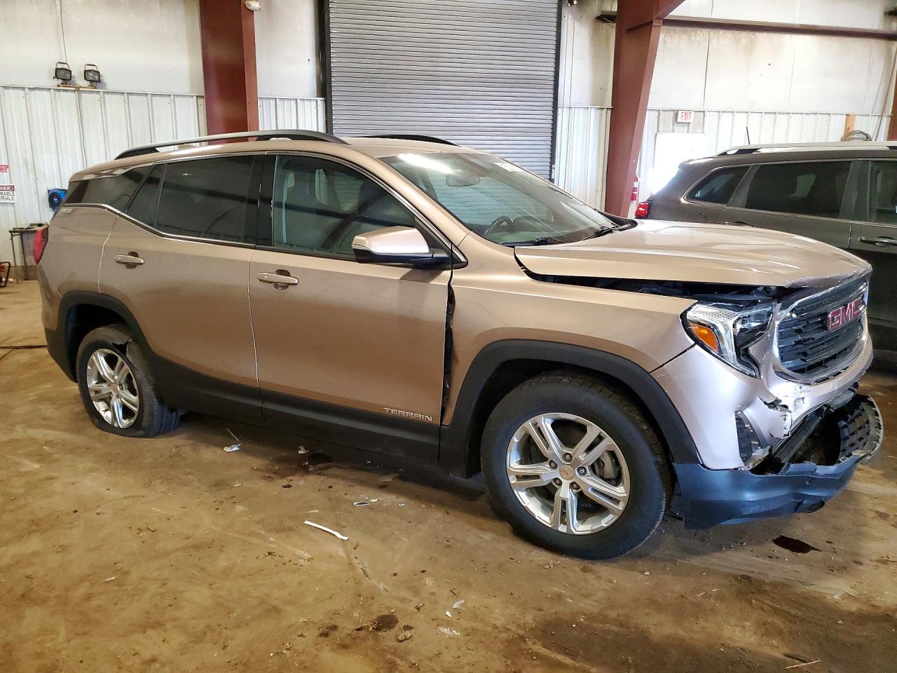 2019 GMC TERRAIN SLE photo 7