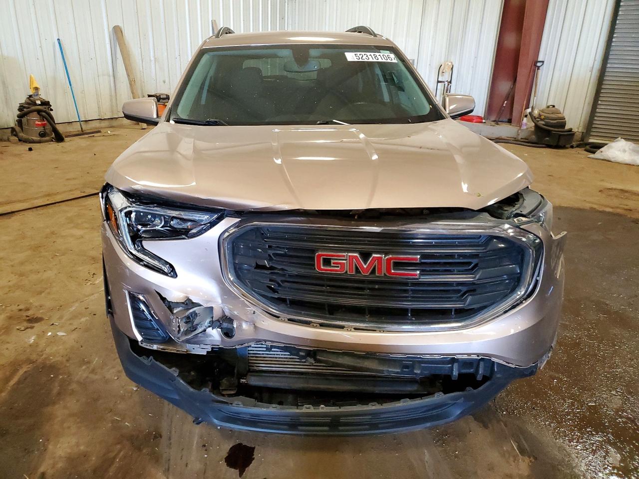 2019 GMC TERRAIN SLE photo 9