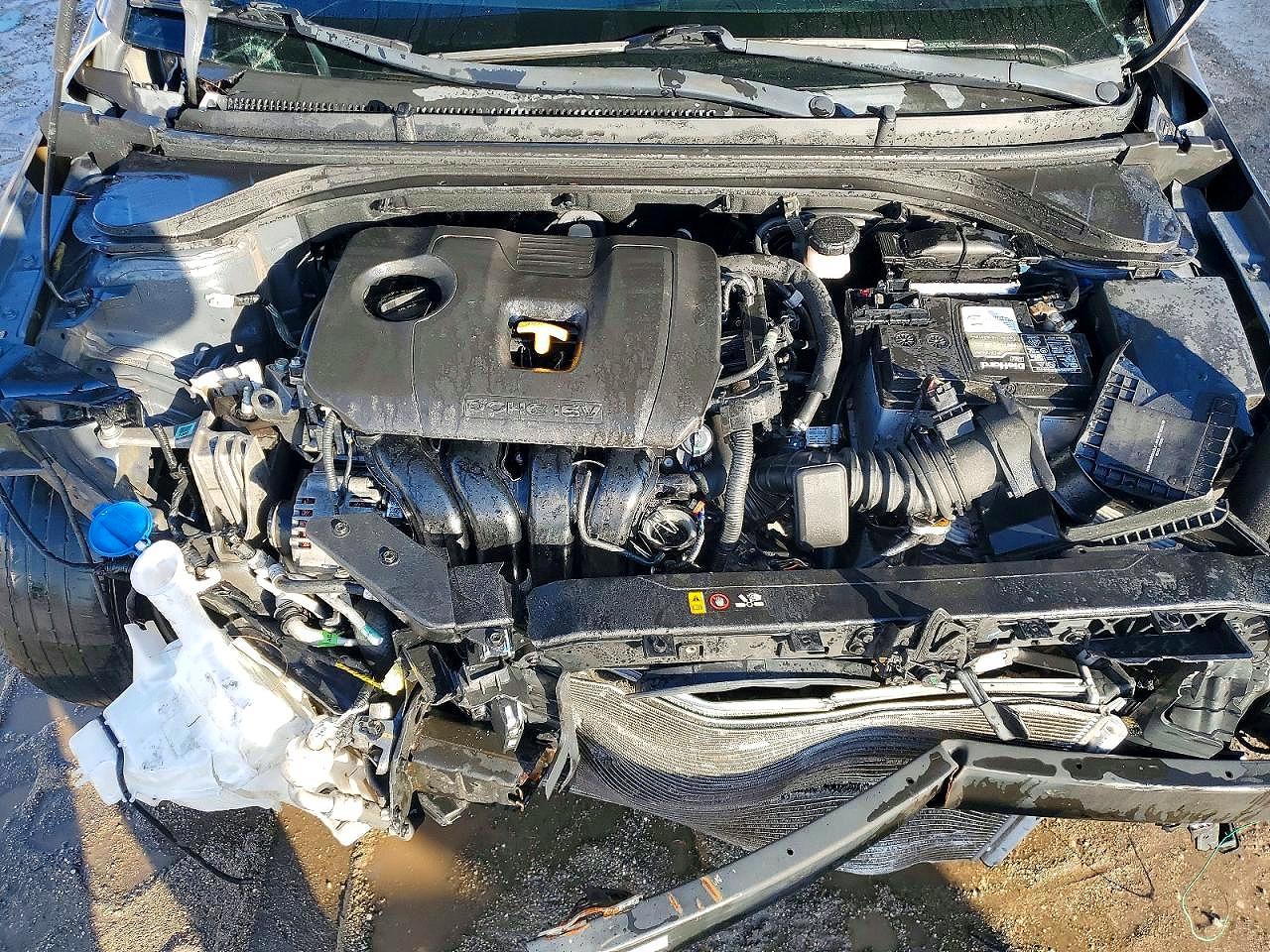 2020 HYUNDAI ELANTRA SEL photo 21