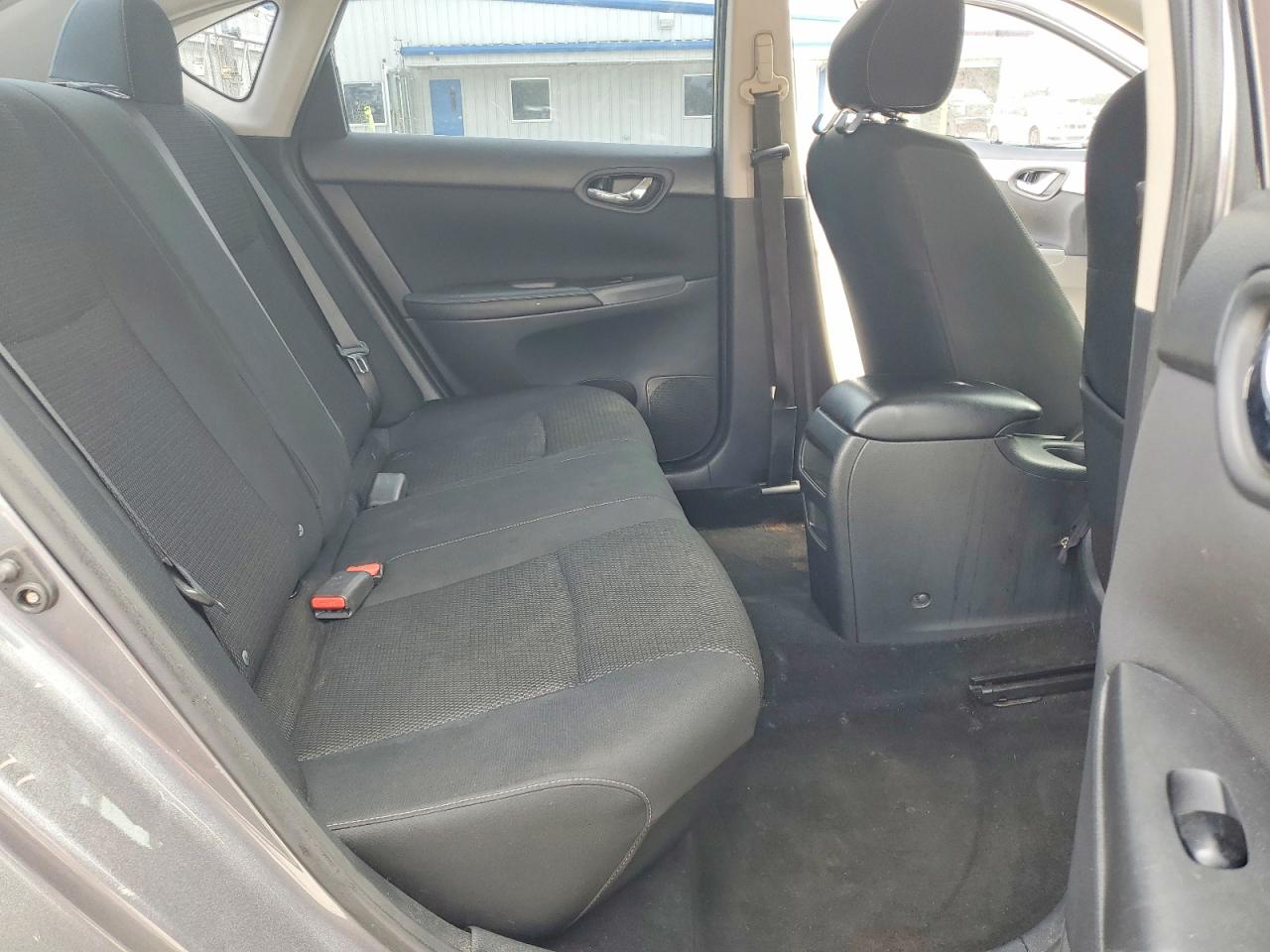 2019 NISSAN SENTRA S photo 19