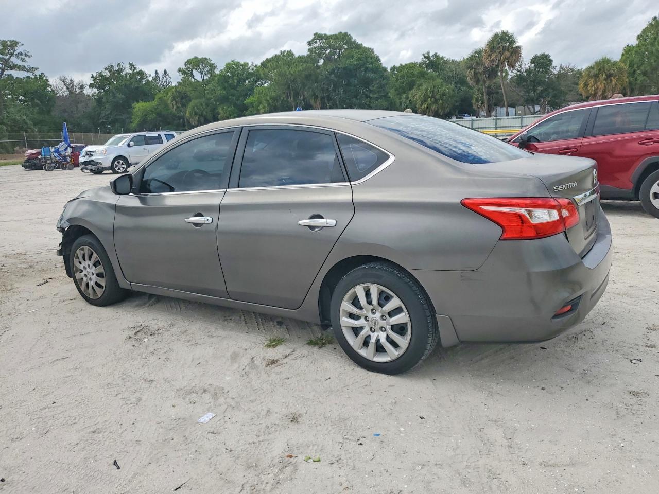 2019 NISSAN SENTRA S photo 3