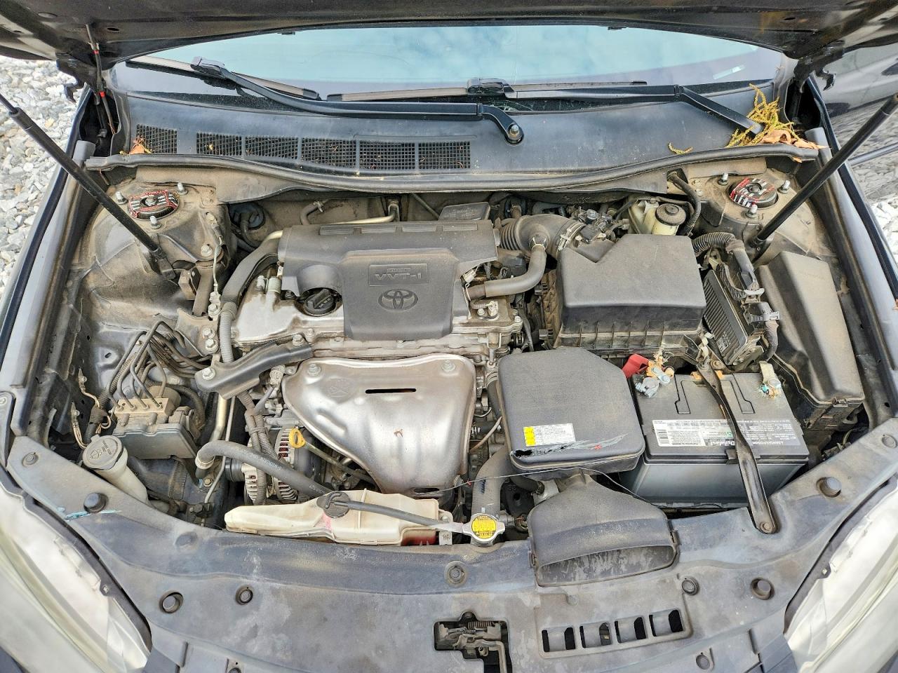 2015 TOYOTA CAMRY SE photo 21