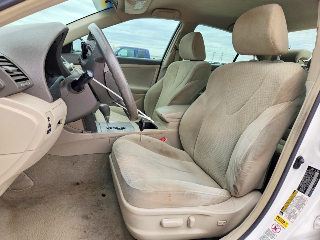 2007 TOYOTA CAMRY LE photo 13