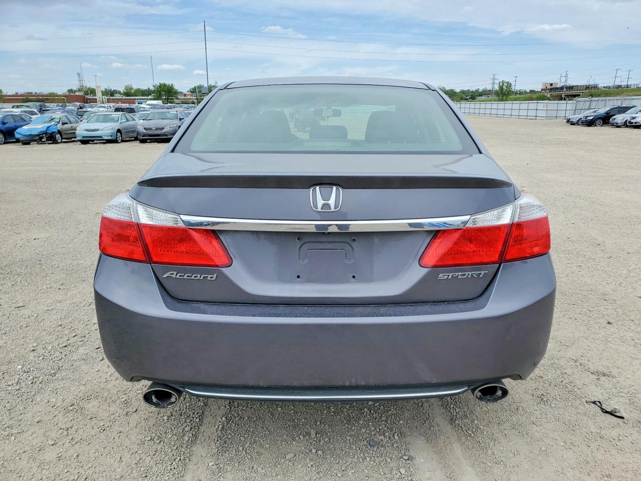 2014 HONDA ACCORD SPORT photo 16