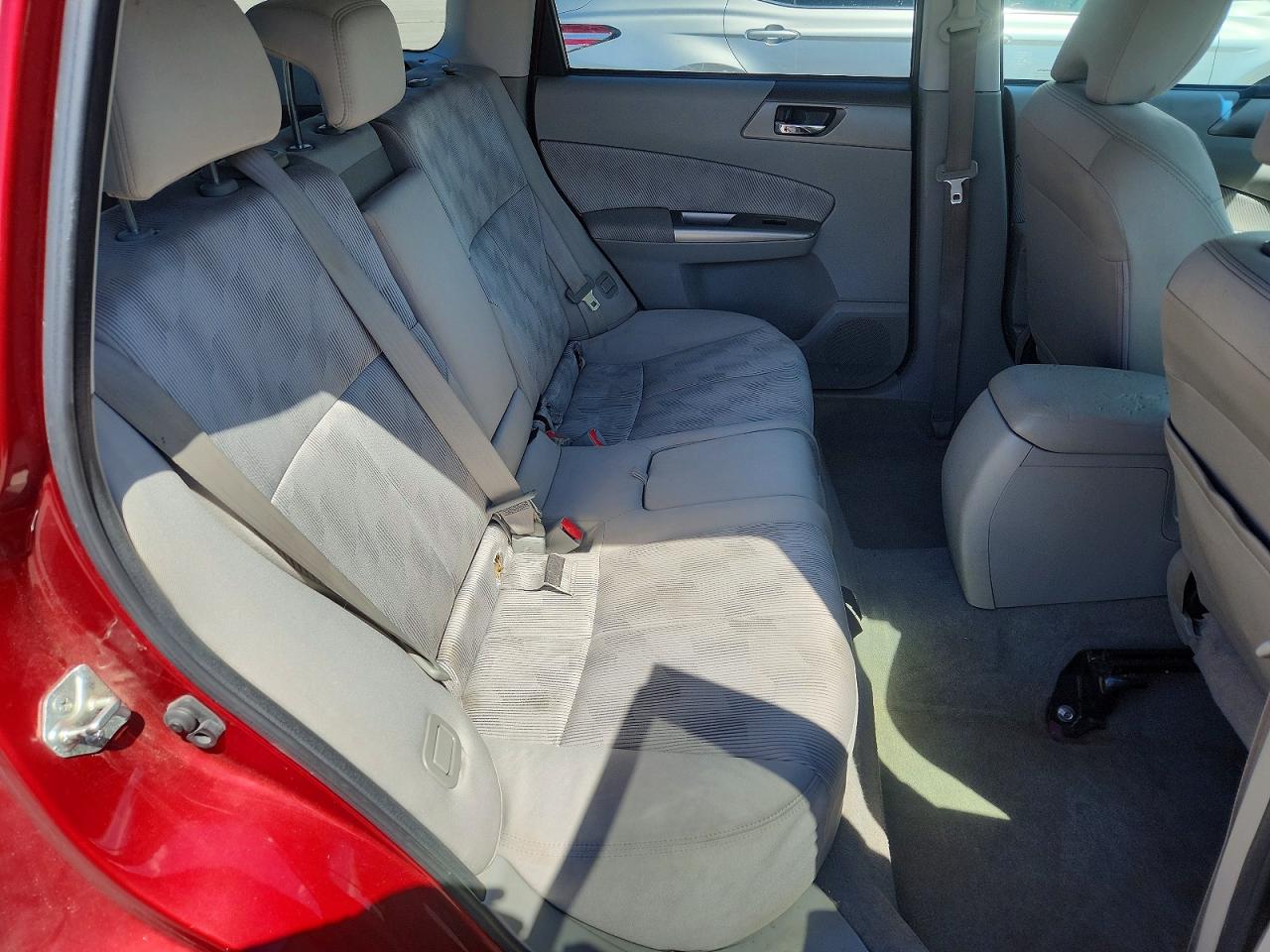 2010 SUBARU FORESTER 2.5X PREMIUM photo 28
