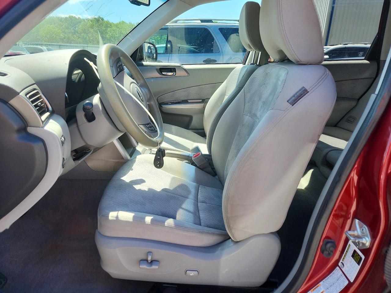 2010 SUBARU FORESTER 2.5X PREMIUM photo 19
