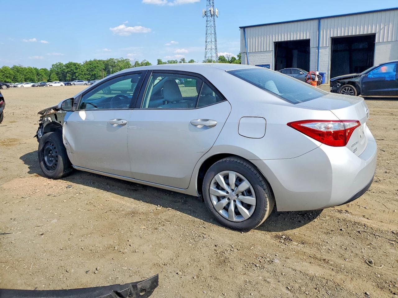 2016 TOYOTA COROLLA LE photo 3