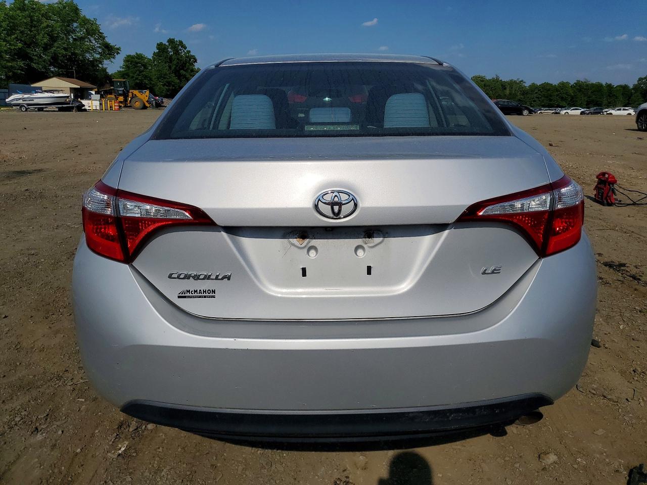 2016 TOYOTA COROLLA LE photo 11
