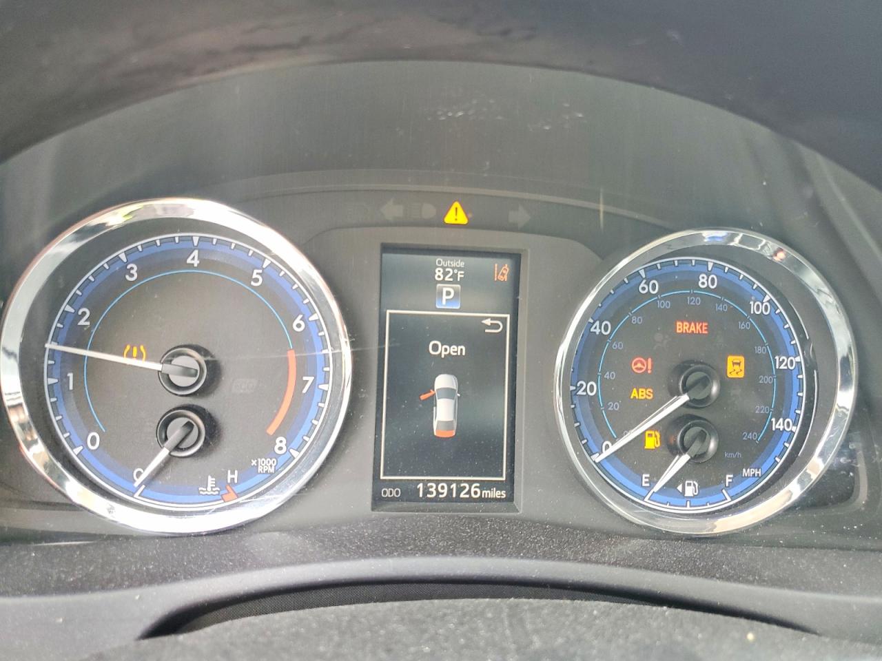 2017 TOYOTA COROLLA SE photo 9