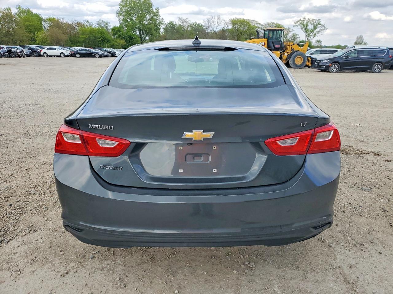 2018 CHEVROLET MALIBU LT photo 11