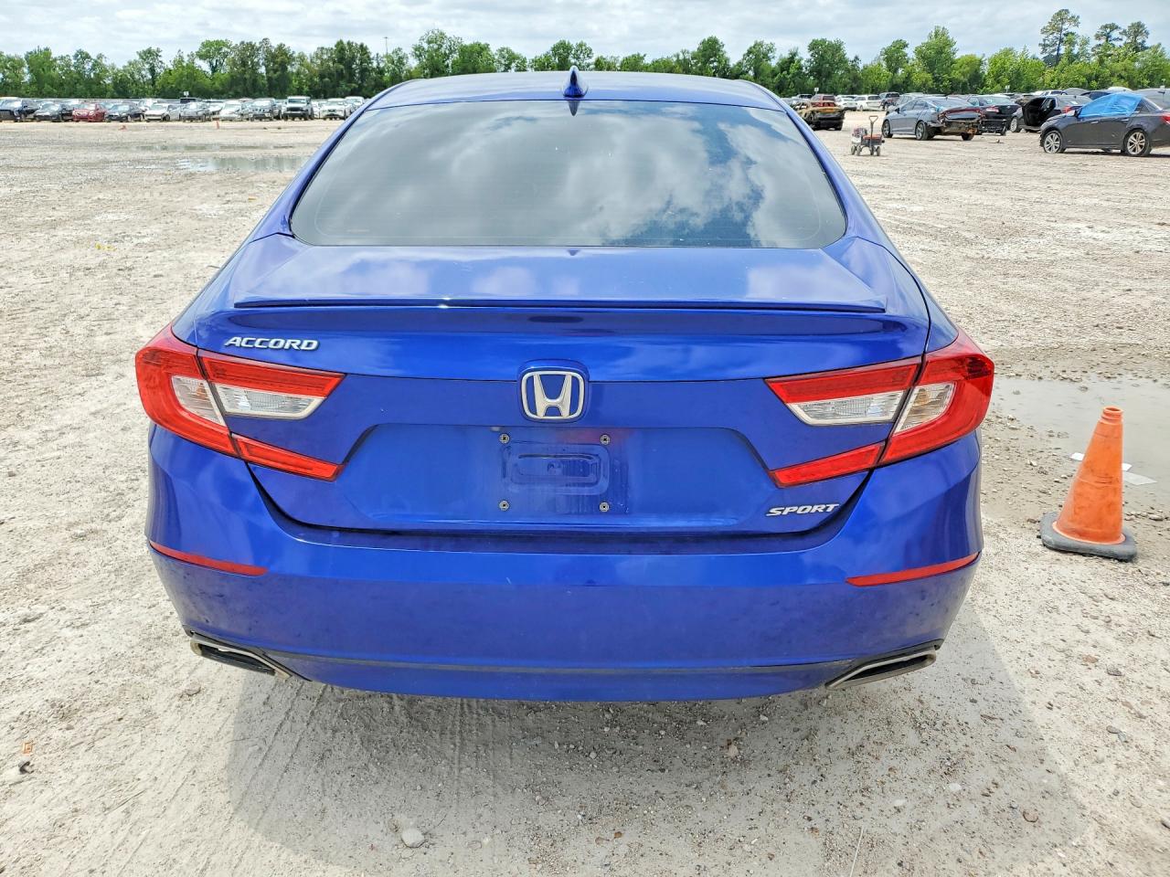 2020 HONDA ACCORD SPORT photo 11