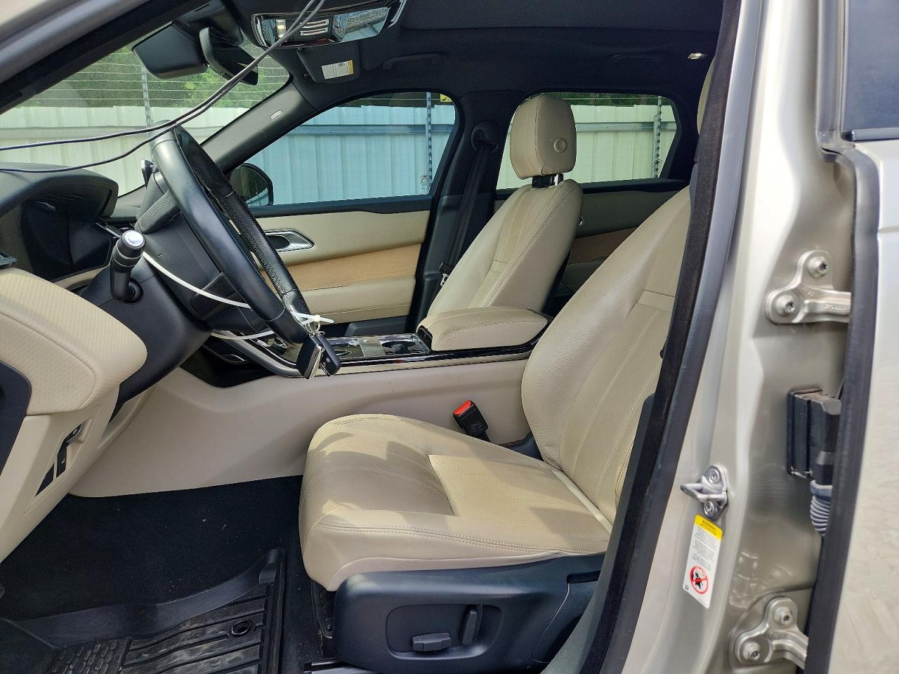 2018 LAND ROVER RANGE ROVER VELAR R-DYNAMIC SE photo 7