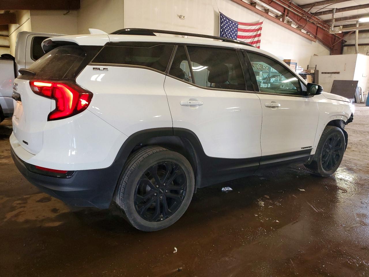 2020 GMC TERRAIN SLE photo 7