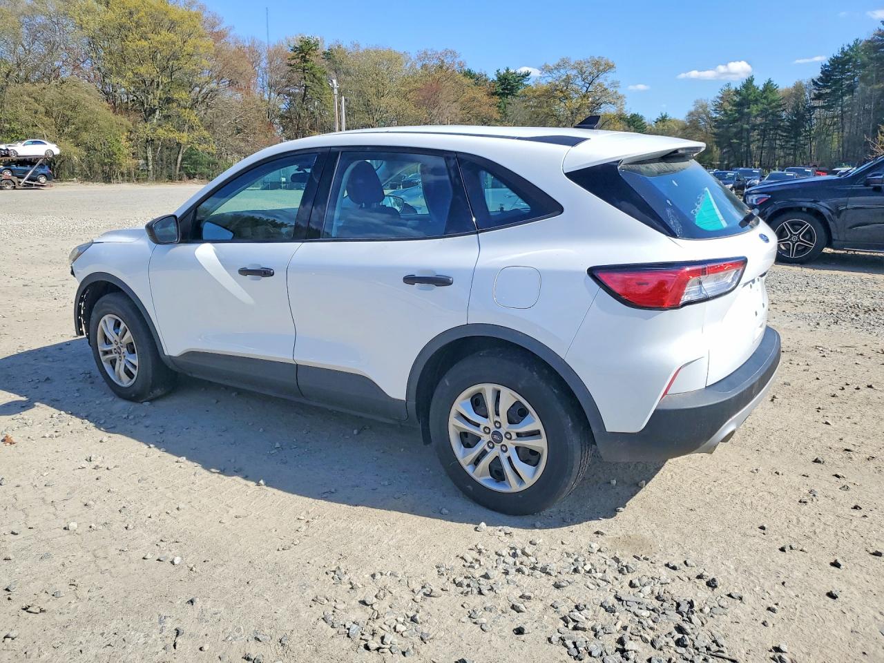 2022 FORD ESCAPE S photo 2