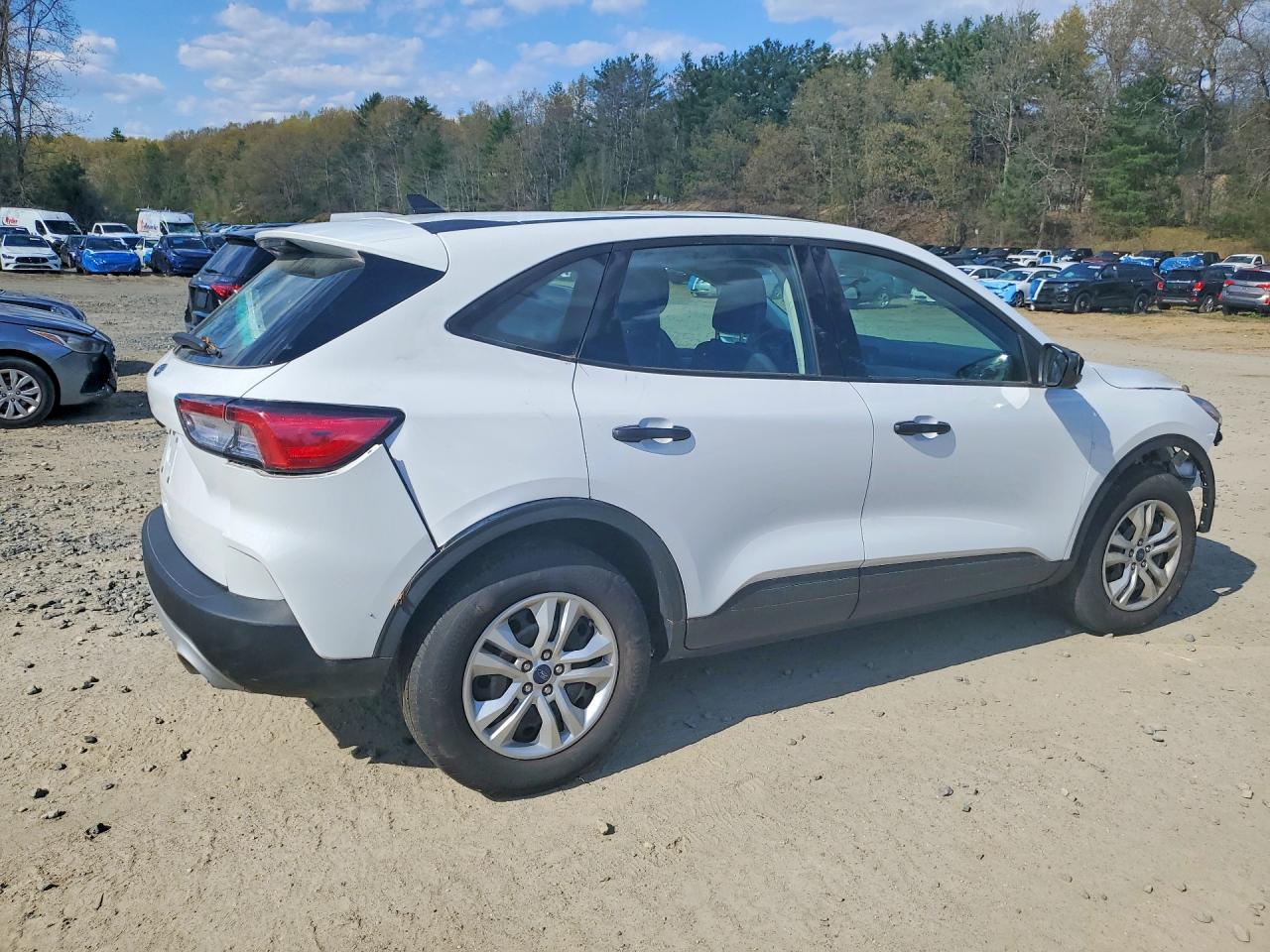 2022 FORD ESCAPE S photo 3