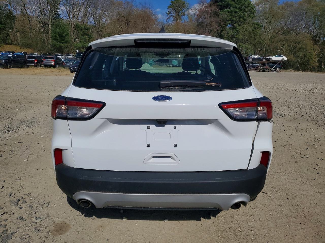 2022 FORD ESCAPE S photo 6