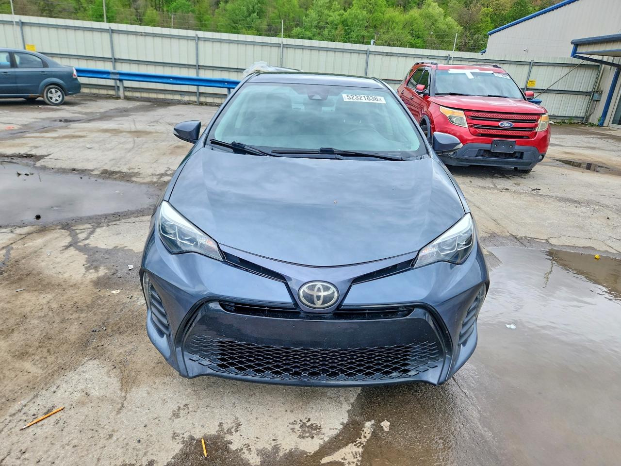 2019 TOYOTA COROLLA SE photo 9