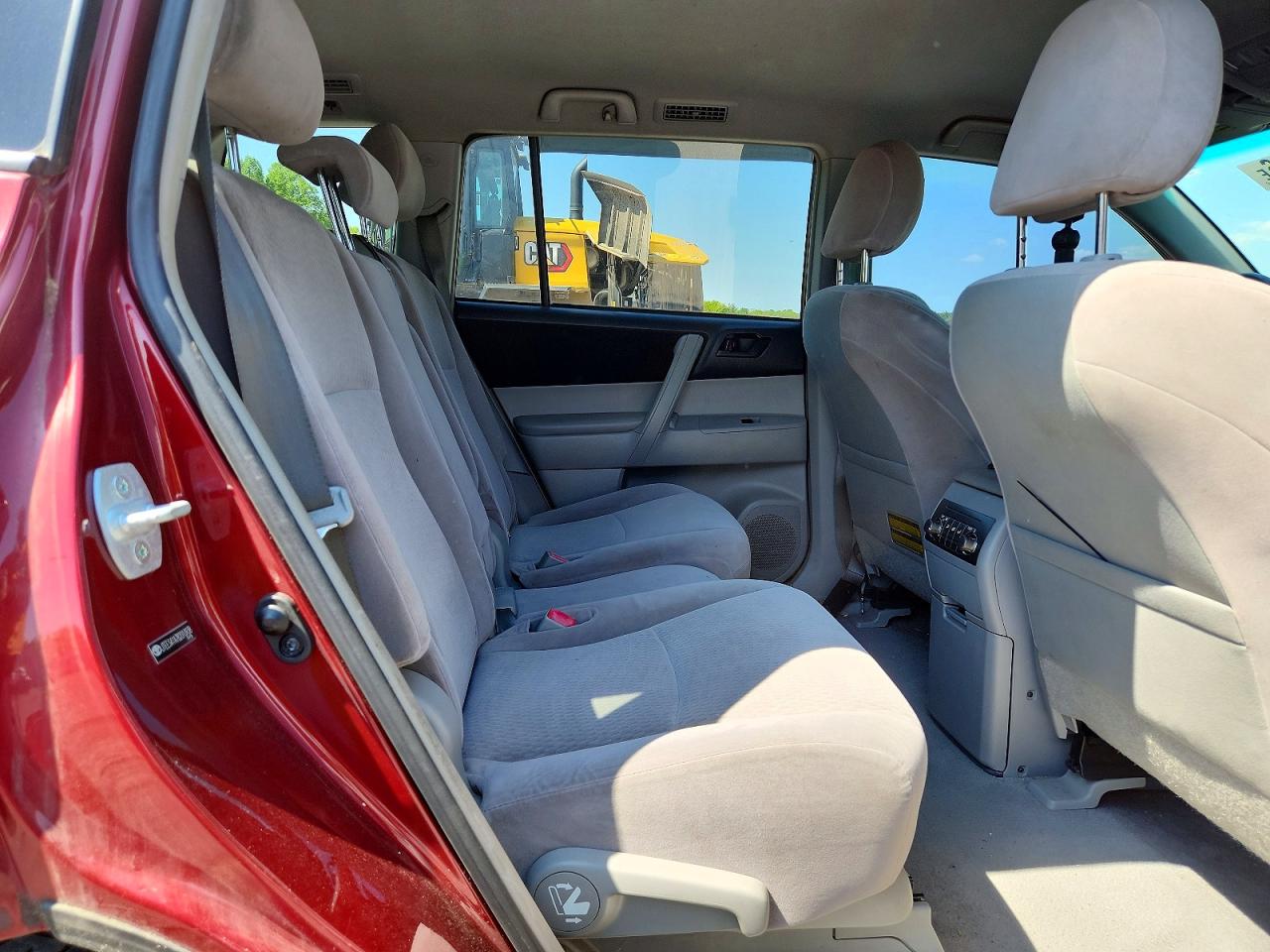 2008 TOYOTA HIGHLANDER BASE photo 21