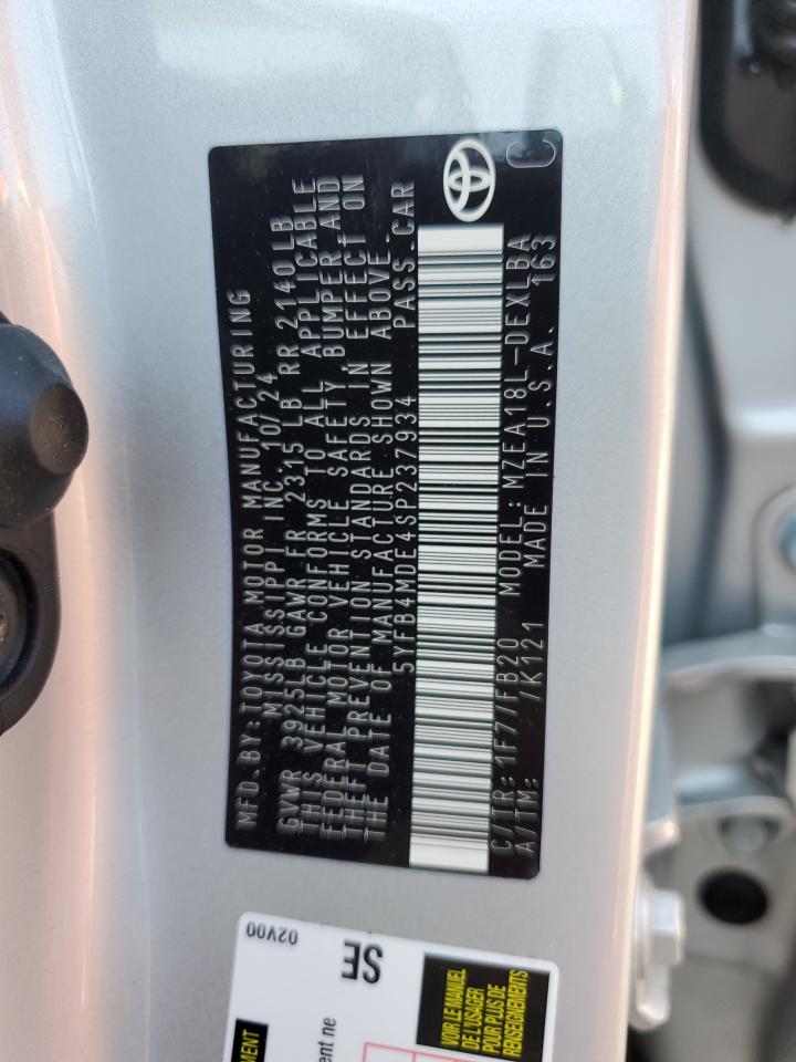 2025 TOYOTA COROLLA LE photo 37