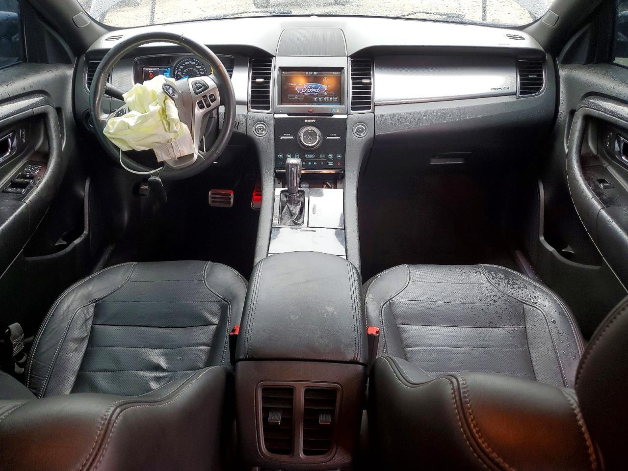 2015 FORD TAURUS SHO photo 15
