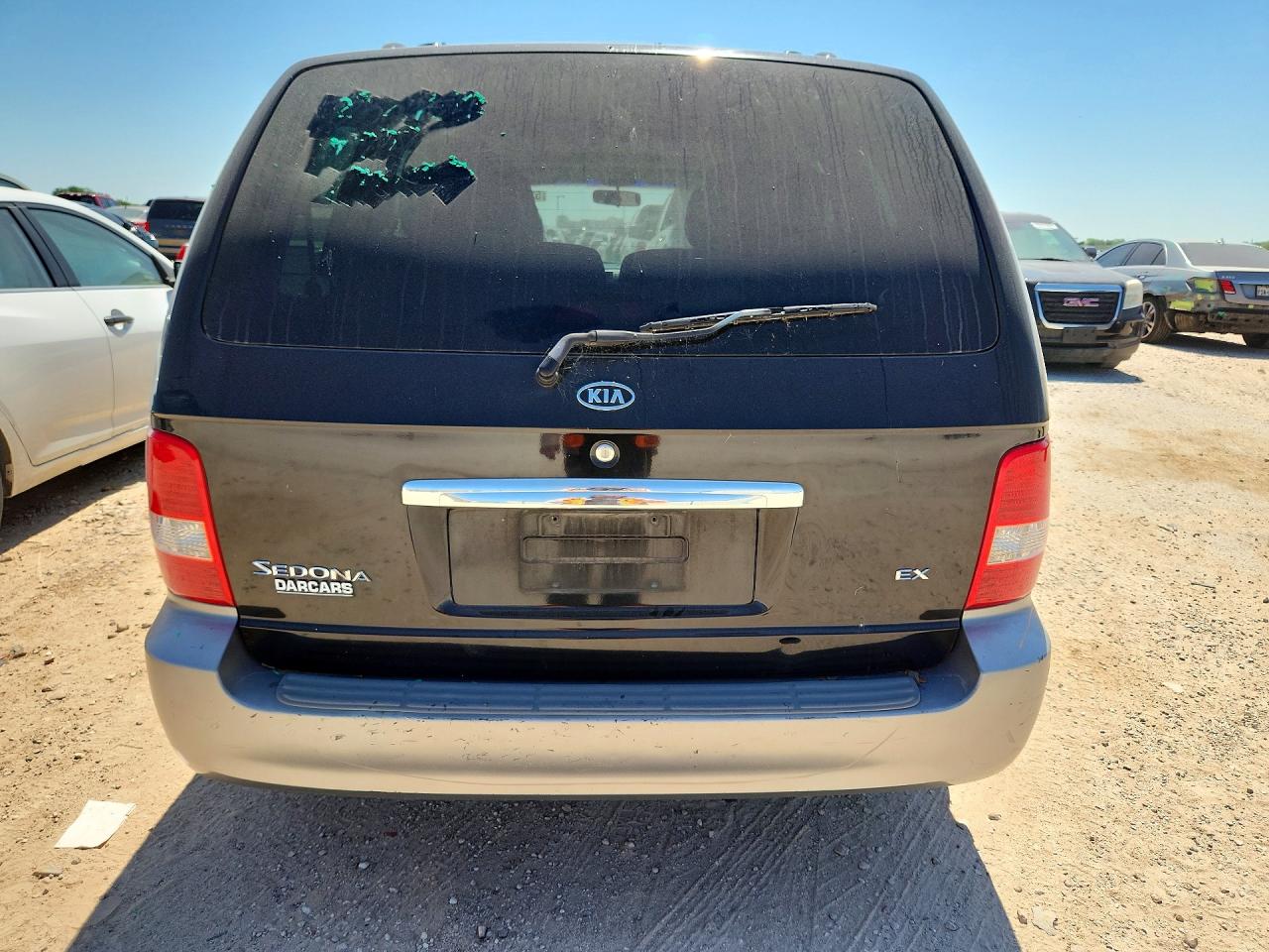 2003 KIA SEDONA LX photo 16