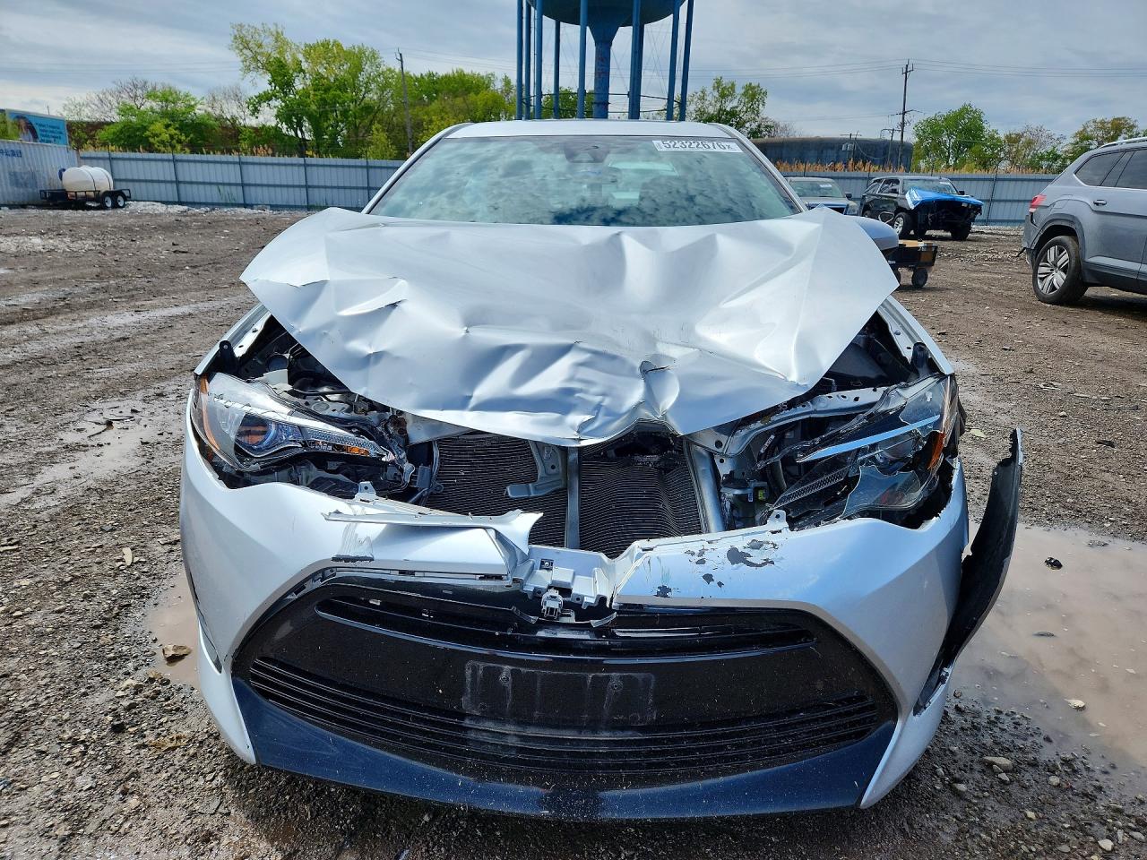 2019 TOYOTA COROLLA LE photo 13