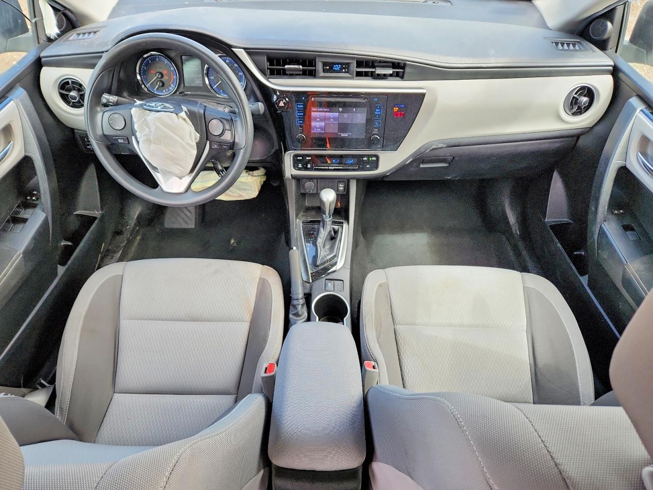 2019 TOYOTA COROLLA LE photo 22