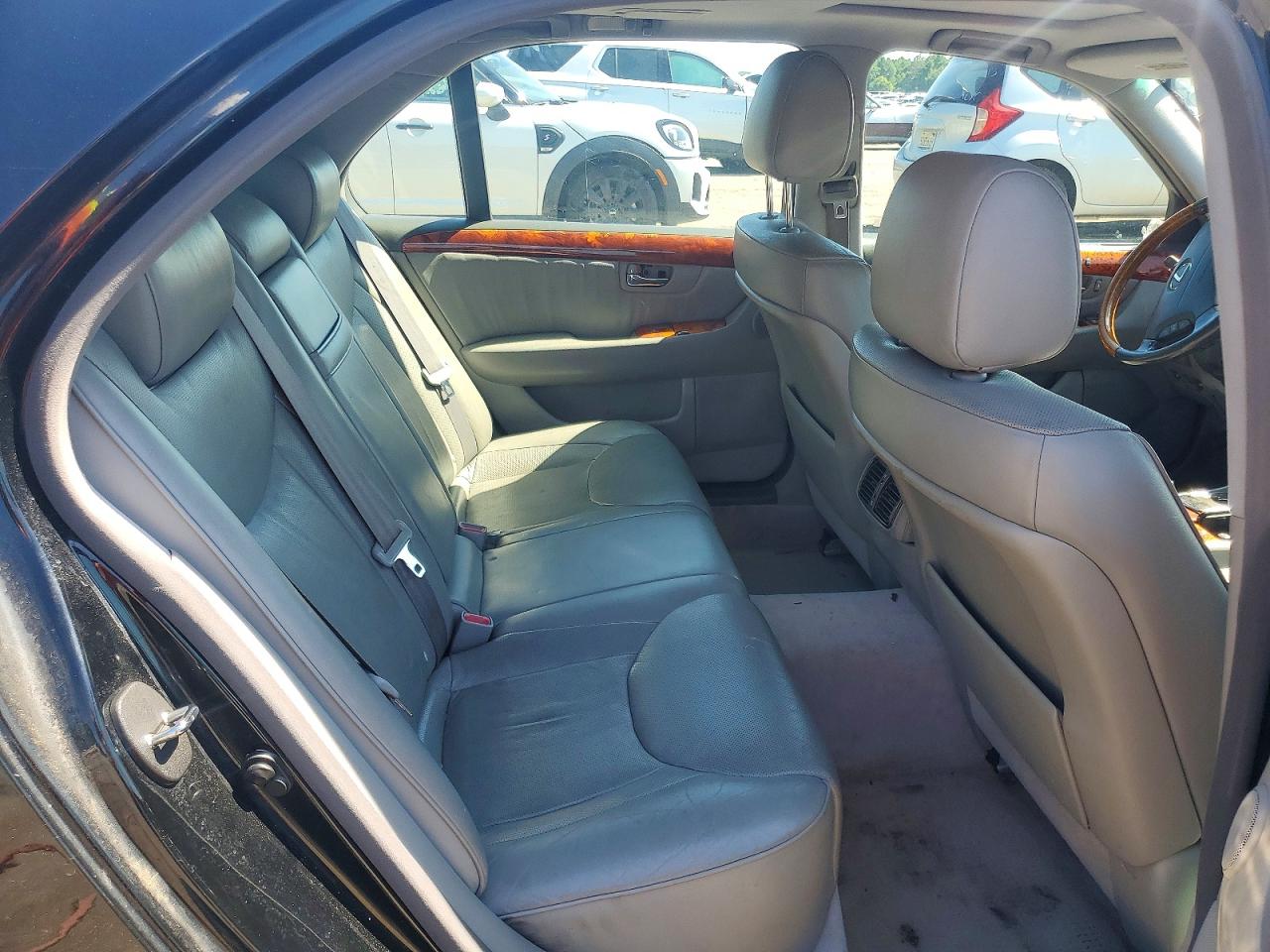 2005 LEXUS LS 430 photo 19