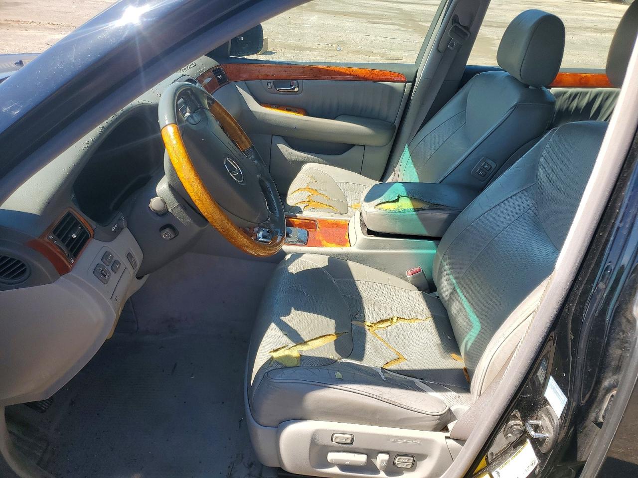 2005 LEXUS LS 430 photo 13