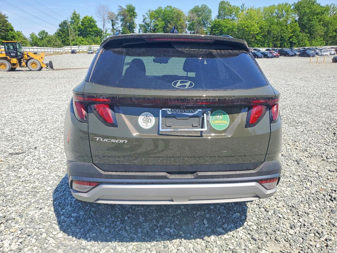 2026 HYUNDAI TUCSON SEL photo 16