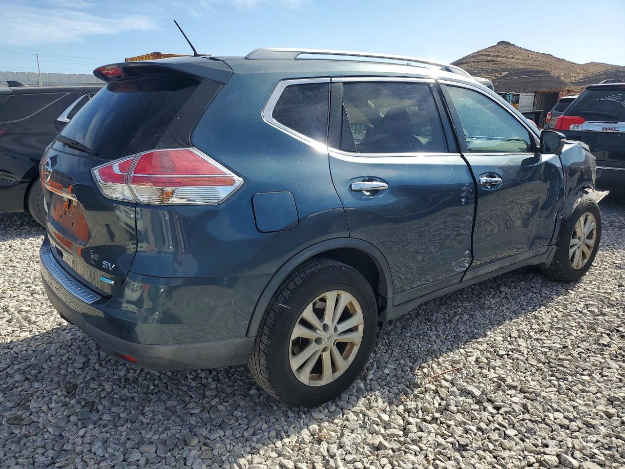 2014 NISSAN ROGUE SV photo 3