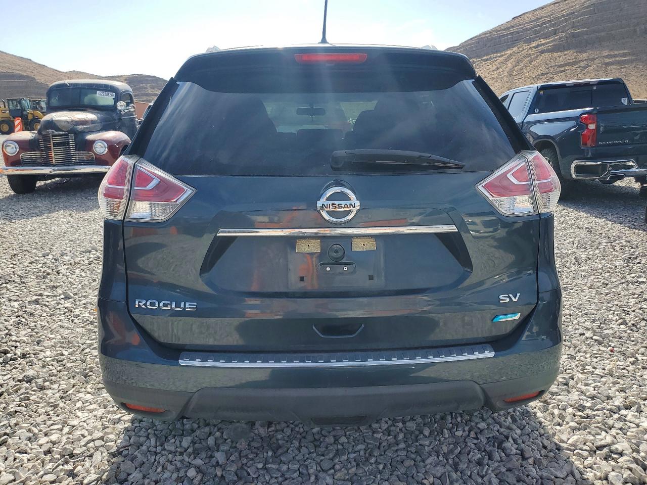2014 NISSAN ROGUE SV photo 6