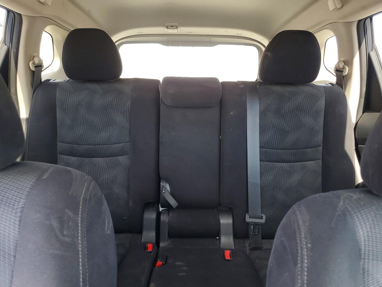 2014 NISSAN ROGUE SV photo 10