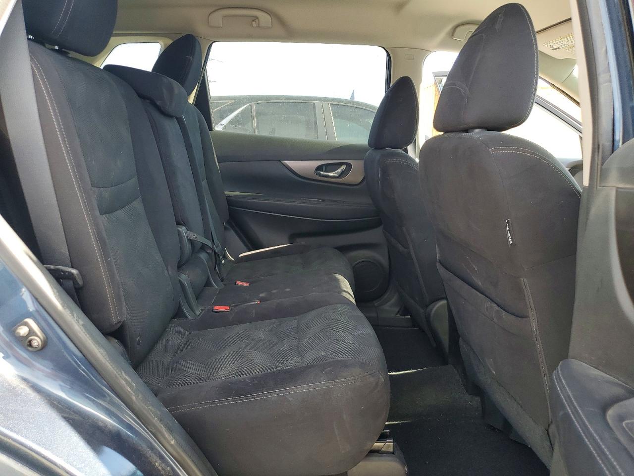 2014 NISSAN ROGUE SV photo 11